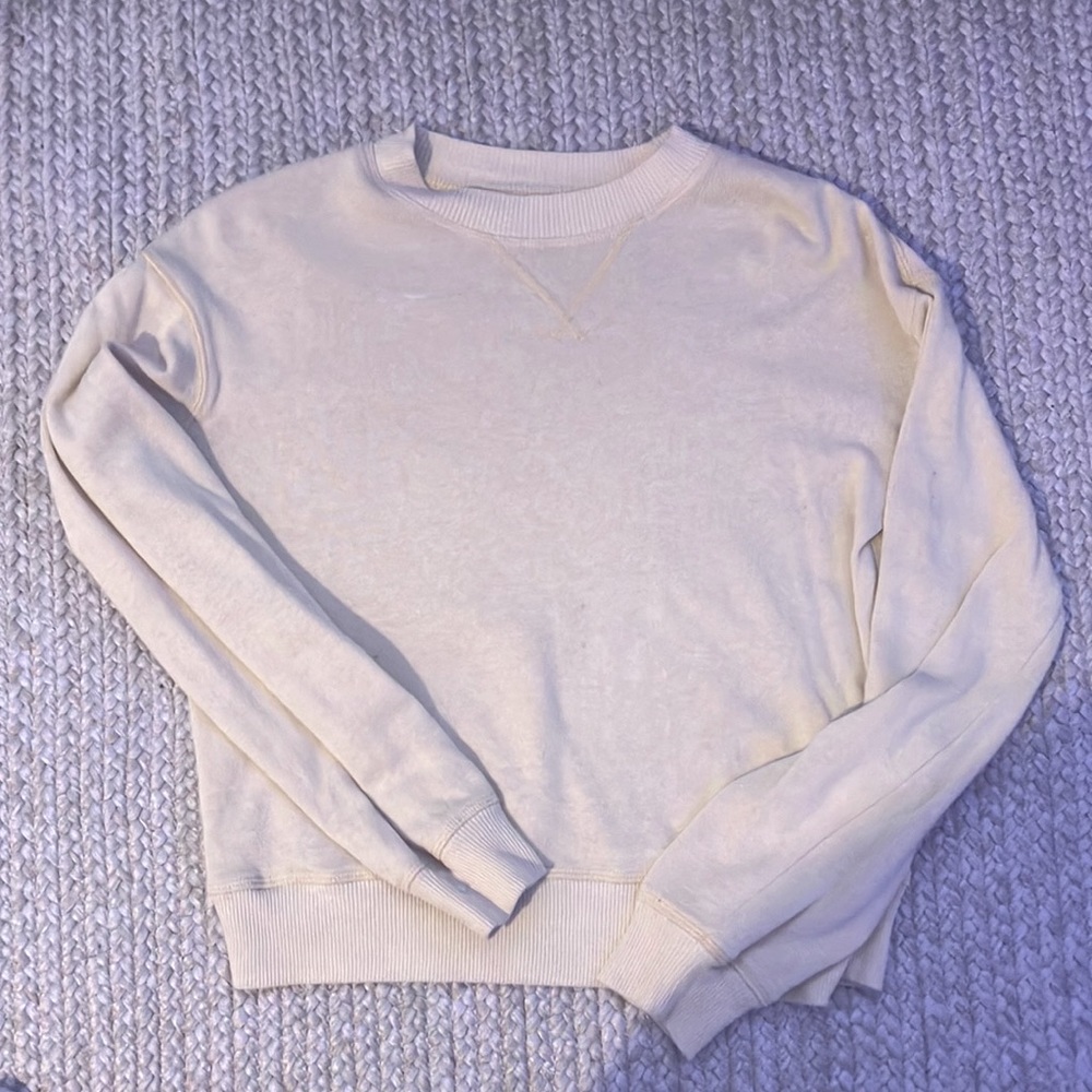 Pale yellow crewneck